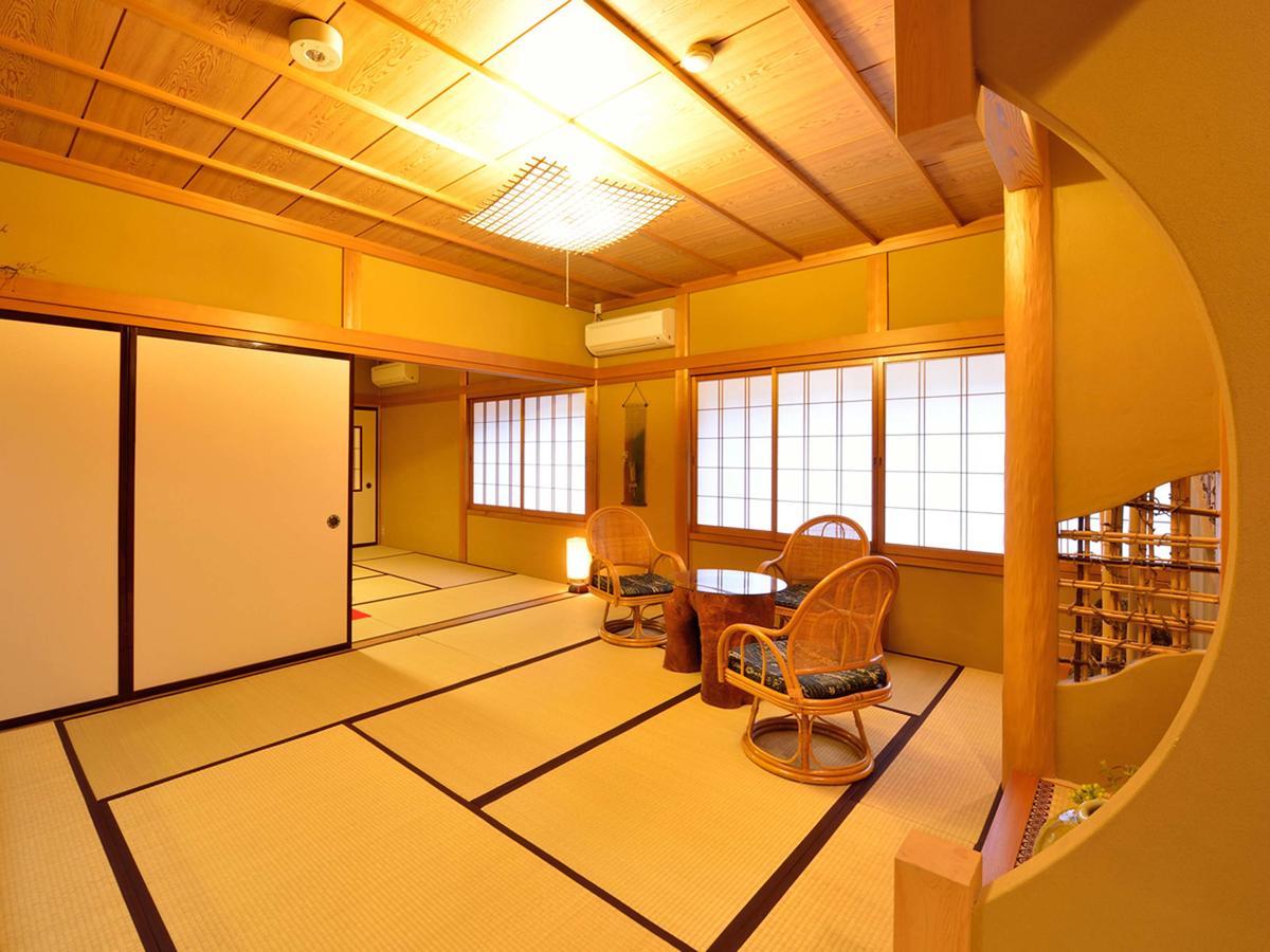 Ryori Ryokan Okuhida Sansoan Kyoya Такаяма Экстерьер фото