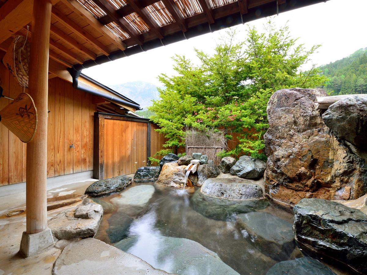 Ryori Ryokan Okuhida Sansoan Kyoya Такаяма Экстерьер фото